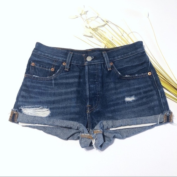 LEVI’S 501 NWOT High-Rise Cuffed Denim Shorts - Picture 2 of 6